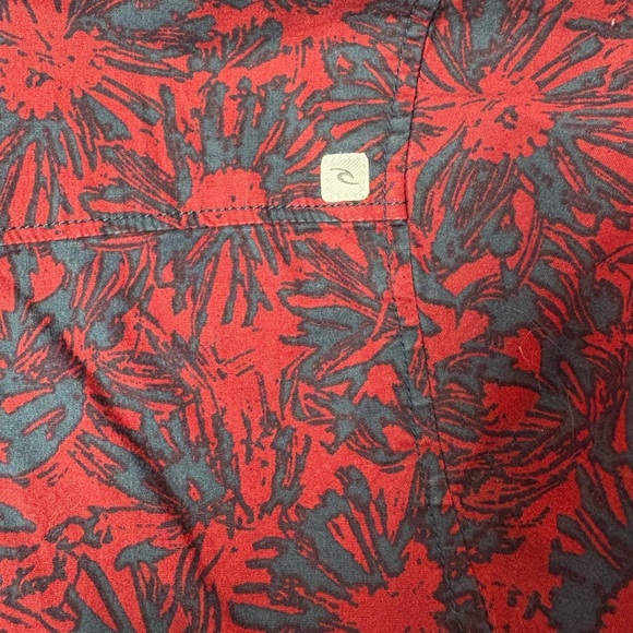 Rip Curl Red and Black Patterned Shirt - Picture 6 of 7